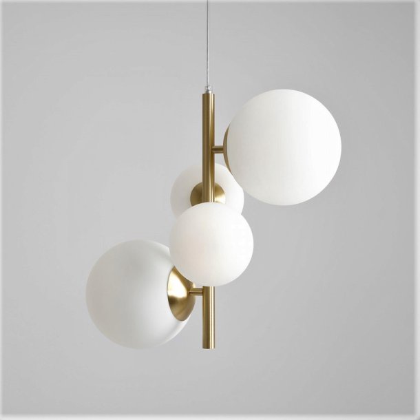 Dizzy - Loftlampe i messing og hvidt glas