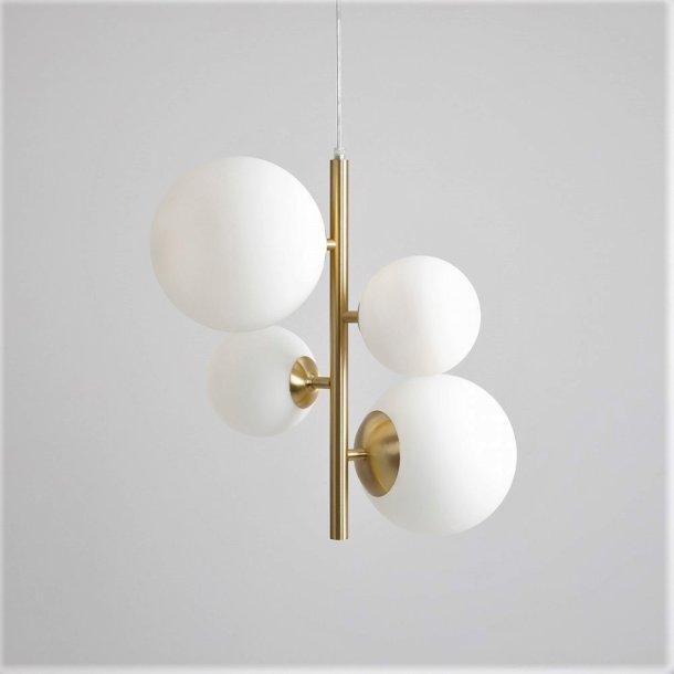 Dizzy - Loftlampe i messing og hvidt glas