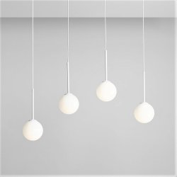 Stick - Loftlampe i hvid metal og glas, fire  14 cm. kupler