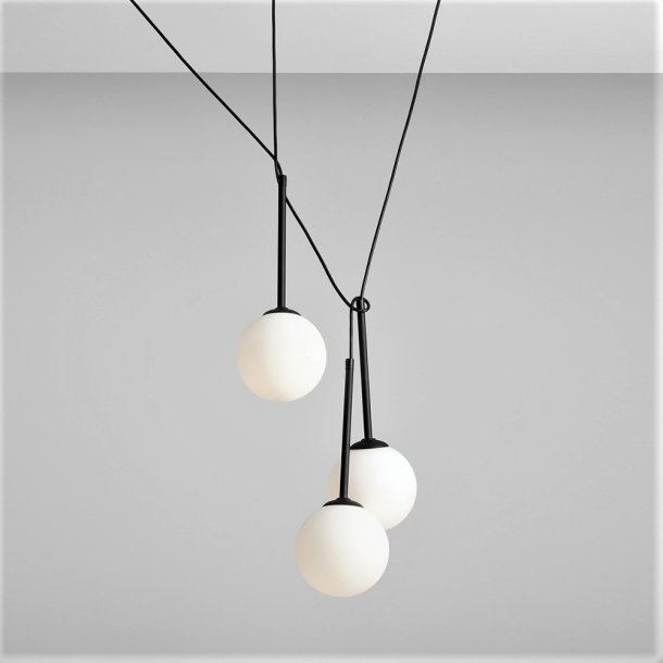 Stick - Loftlampe i sort metal og glas, tre  14 cm. kupler