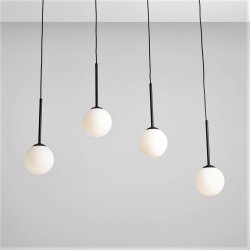 Stick - Loftlampe i sort metal og glas, fire  14 cm. kupler