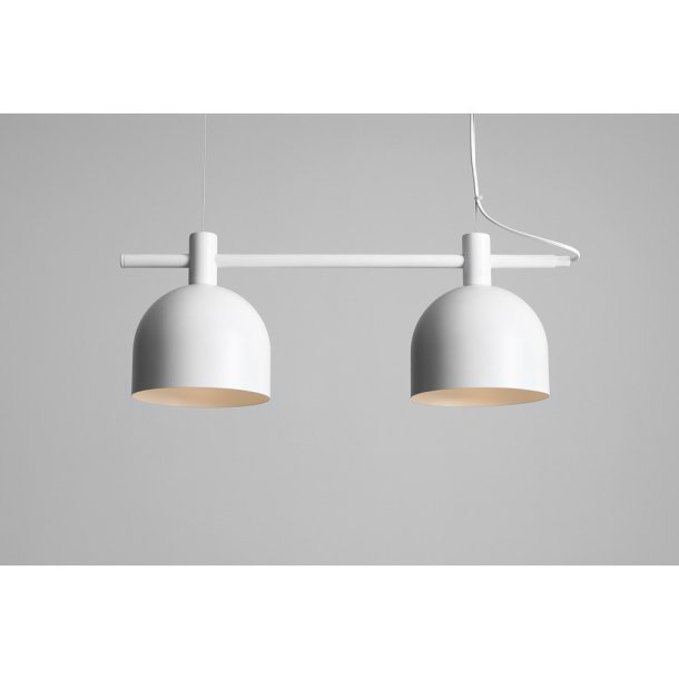 Tudor - Loftlampe i hvid metal med to skrme