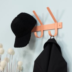 Gancho - Knagerkke med tre knager i terracotta farvet metal