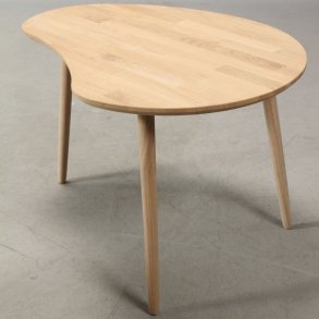 CT 10 - Sofabord i massiv eg, med paletform og størrelse  74 x 55 cm