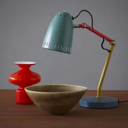 Dallas - Bordlampe i mixede metalfarver