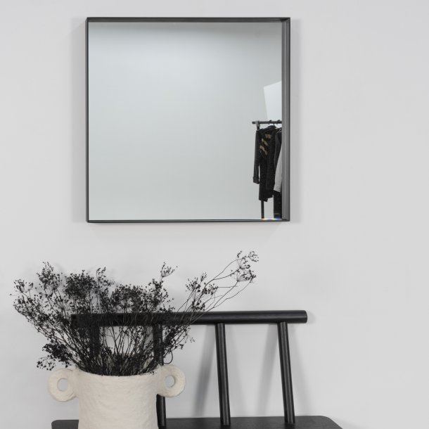 Fugaz - Spejl i sort metal, 60 x 60 cm.