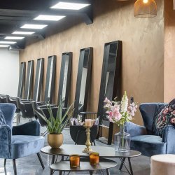 Fugaz - Gulvspejl i sort metal, 60 x 190 cm.