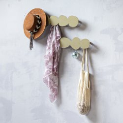 Stones - Knagerkke i champagne farvet metal med organiske former, 3 knager