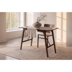 Duke - Spisebord med m�rkebrun tr�finish, 80 x 120 cm.