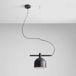 Tudor - Loftlampe i sort metal