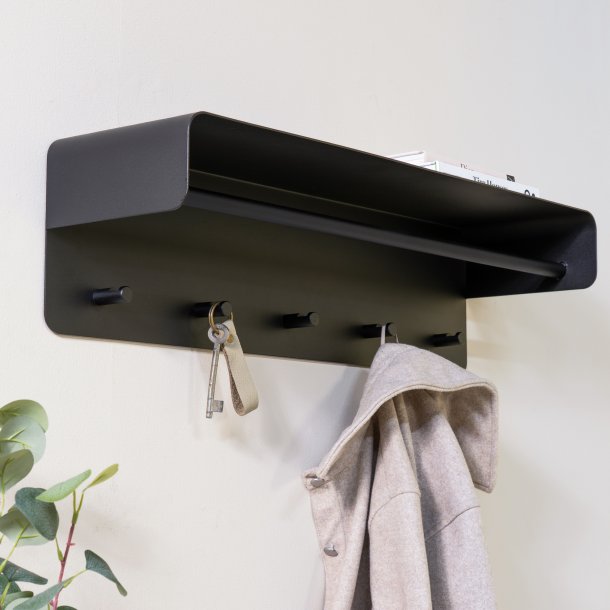  Artic - Hatthylla i svart metall, bredd 70 cm.