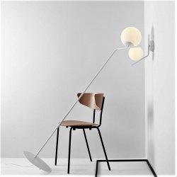 Arts - Vglampe i hvidt metal og hvidt glas