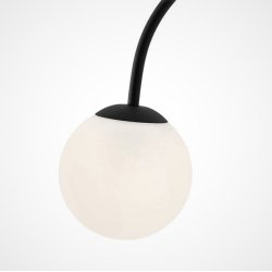 Novus - Vglampe i sort metal og glas