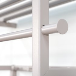 Razor - Hattehylde i silky taupe farvet metal